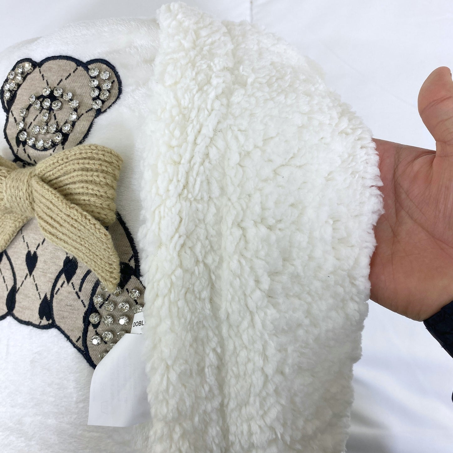 Cobija térmica lisa con estampado de oso