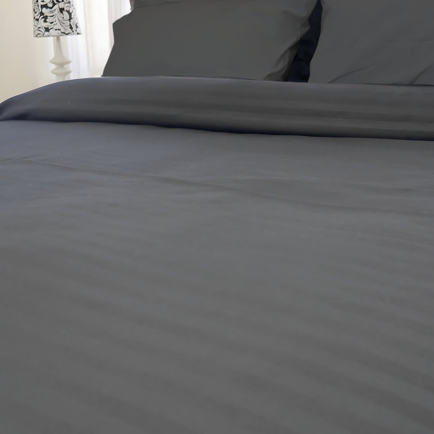 Funda Duvet Sateen Rayas Color Gris oscuro 125 Gramos Mindy