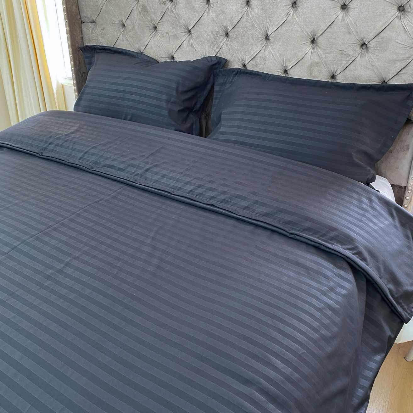 Funda duvet sateen rayas color negro 235 gramos Mindy