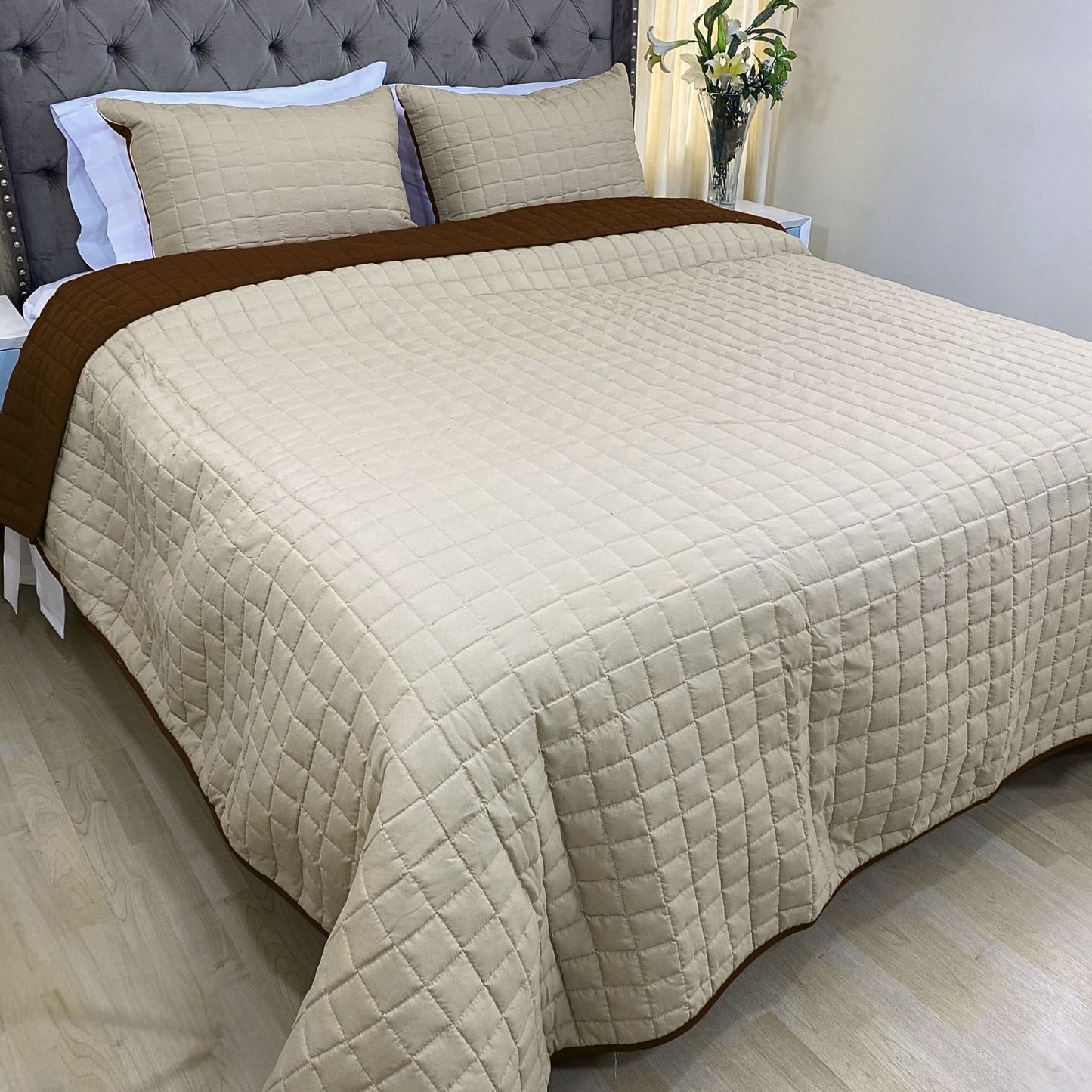 Edredón quilt doble faz cafe-camel
