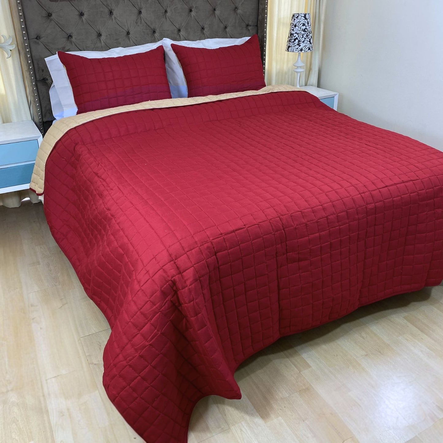 Edredón quilt doble faz vinotinto-camel