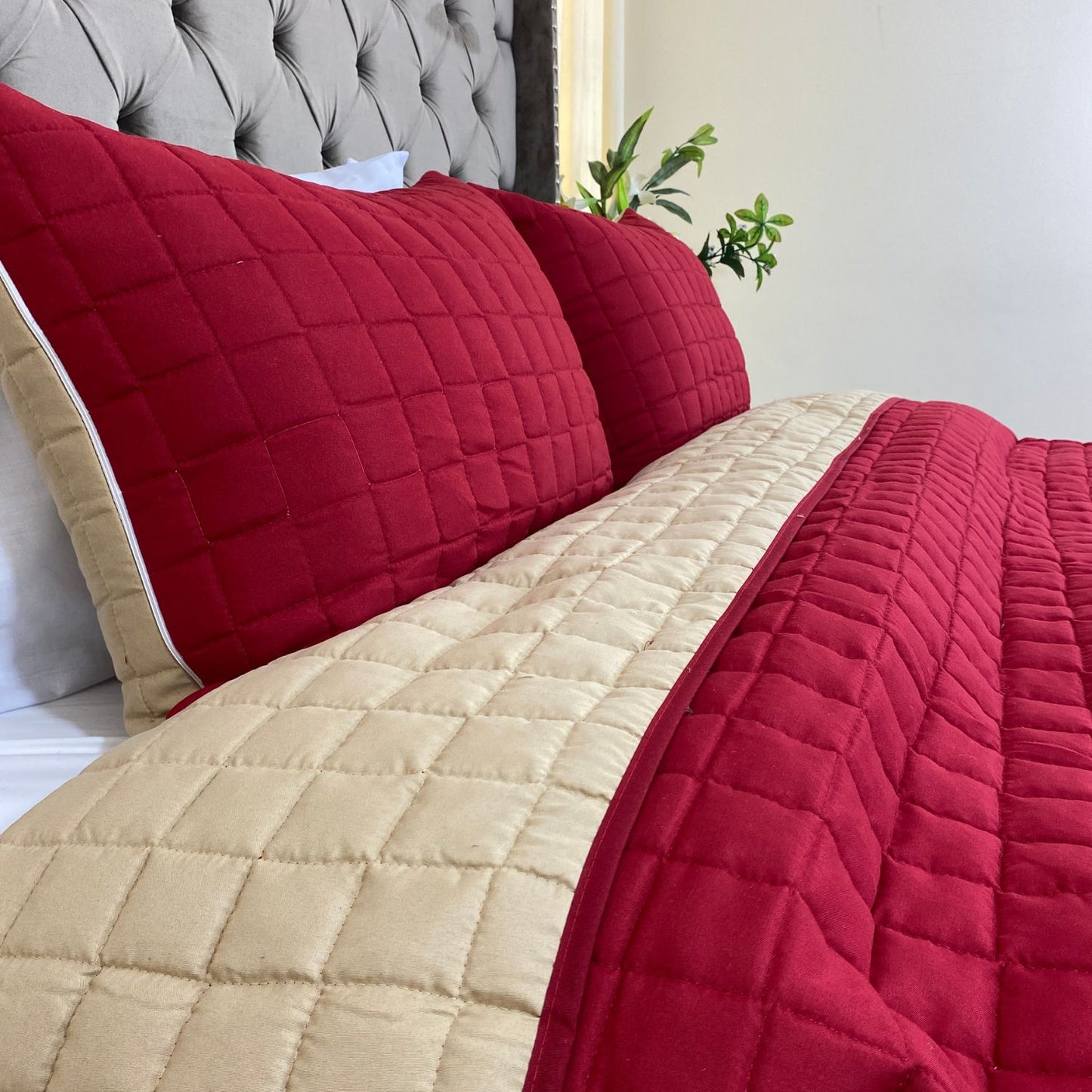 Edredón quilt doble faz vinotinto-camel