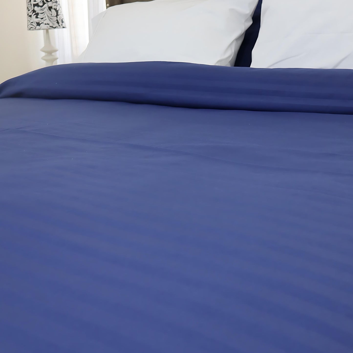 Funda Duvet Sateen Rayas Color Azul Oscuro 125 Gramos Mindy