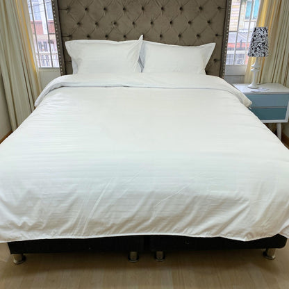 Funda duvet sateen rayas color marfil 235 gramos Mindy