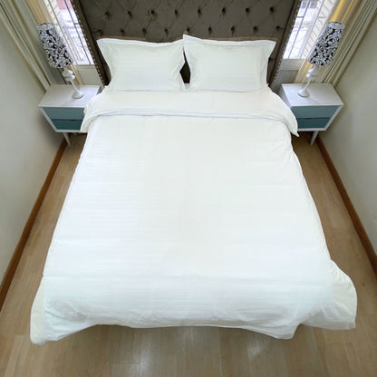 Funda duvet sateen rayas color marfil 235 gramos Mindy