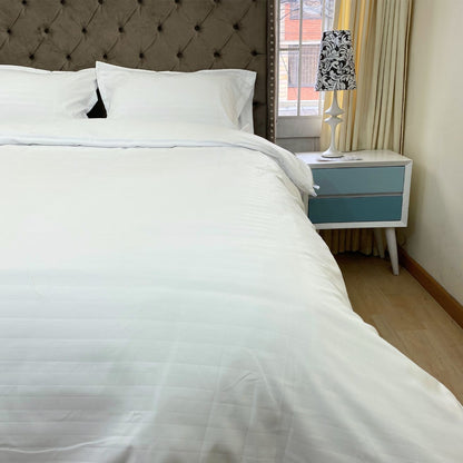 Funda duvet sateen rayas color marfil 235 gramos Mindy