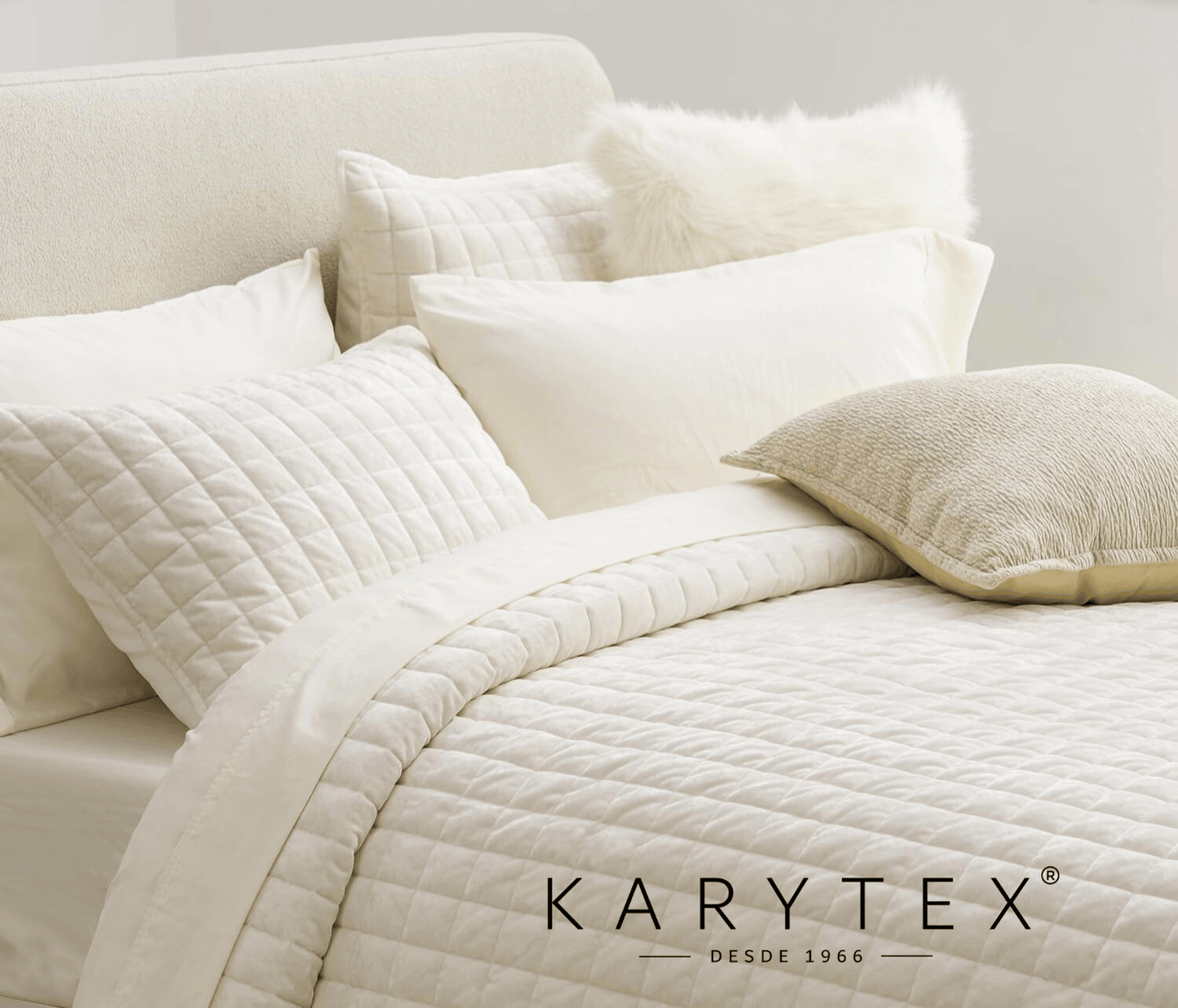 Edredón quilt doble faz color Marfil